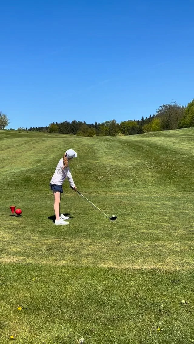 Nice practice round for next week‘s @bayerischergolfverband Quali tournament on the hilly course of @bellavistagolfpark … that‘s going to be tough without a golfcart…